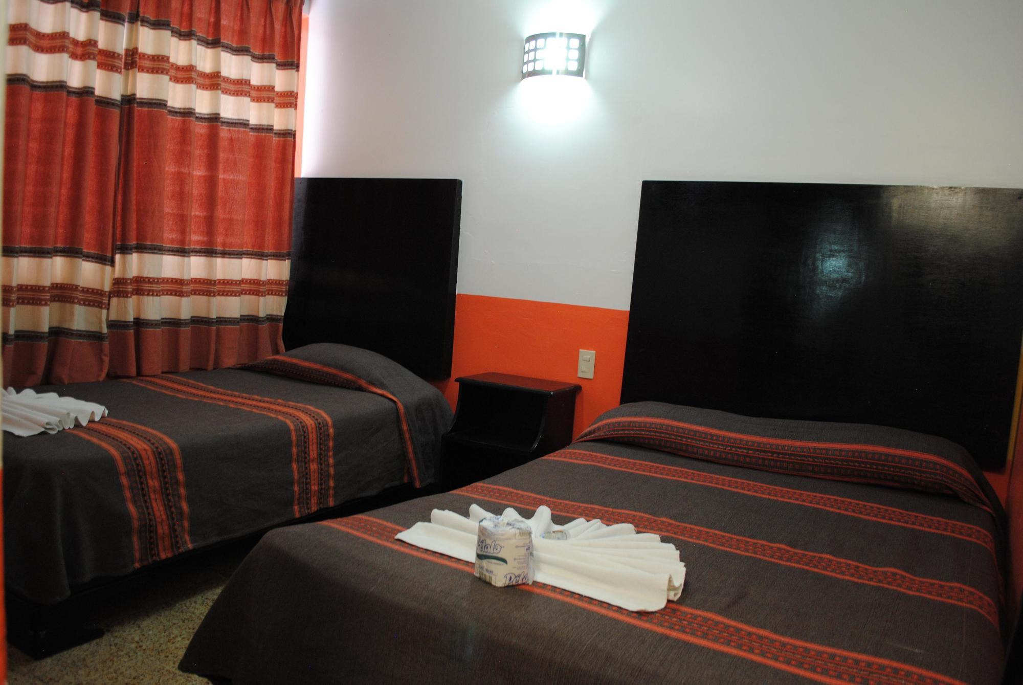 Hotel Jimenez Oaxaca Buitenkant foto
